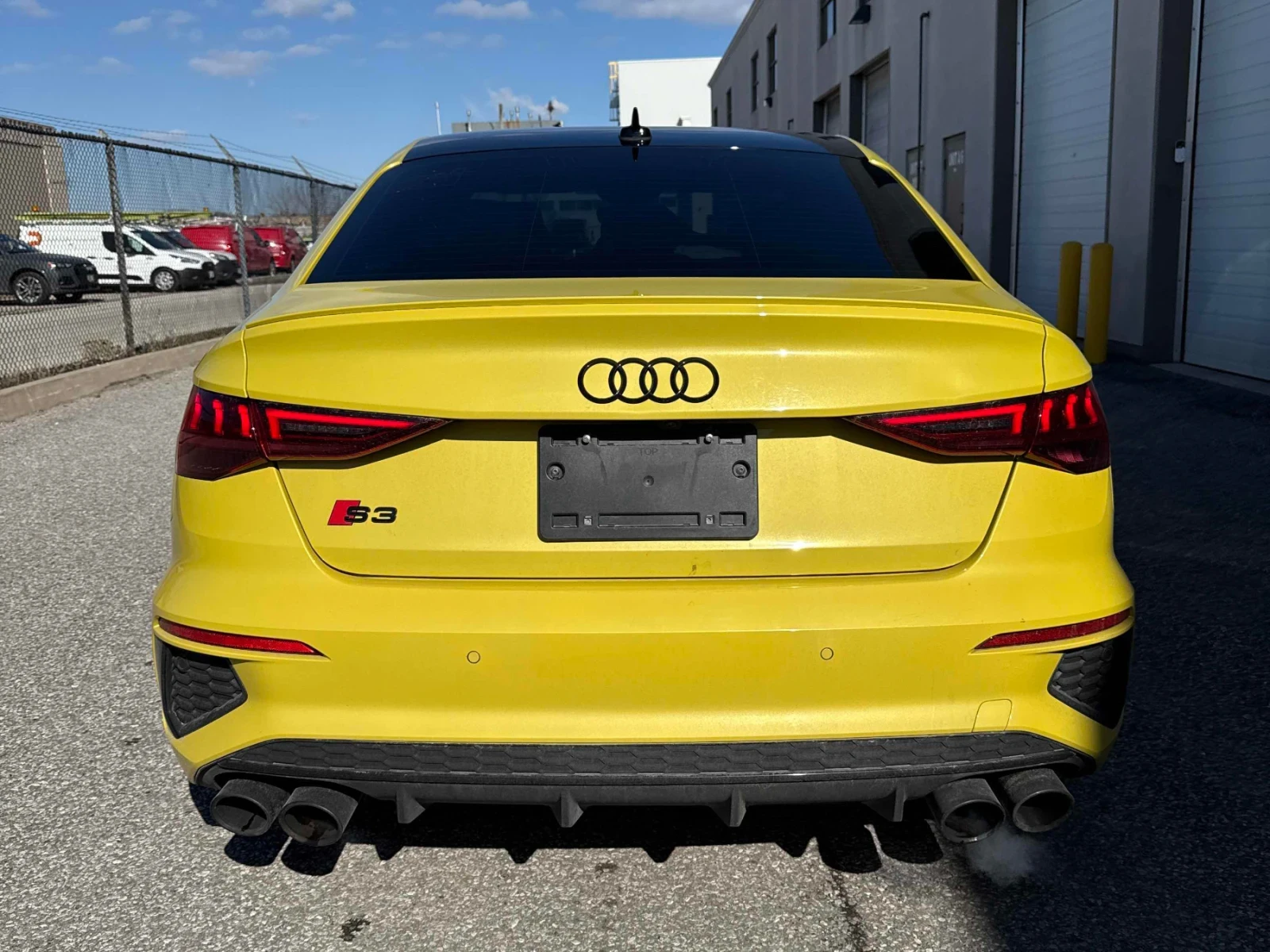 Audi S3 PROGRESSIV * CAR FAX * АВТО КРЕДИТ * КЛИП НА МОТОР, снимка 4 - Автомобили и джипове - 54044277