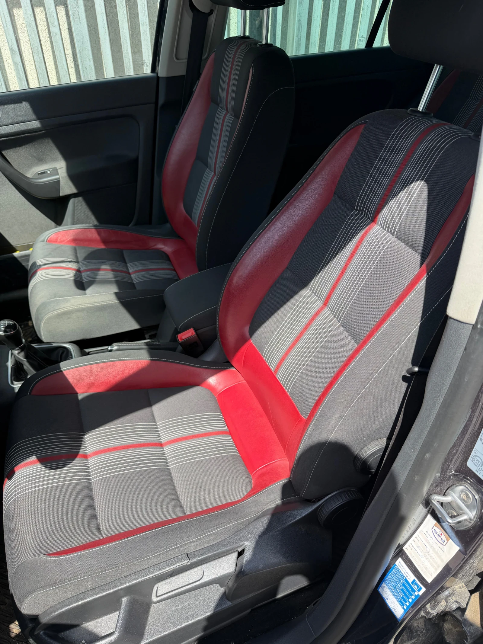 VW Golf Plus Golf Plus 1.6 TDI, снимка 2 - Автомобили и джипове - 54226026