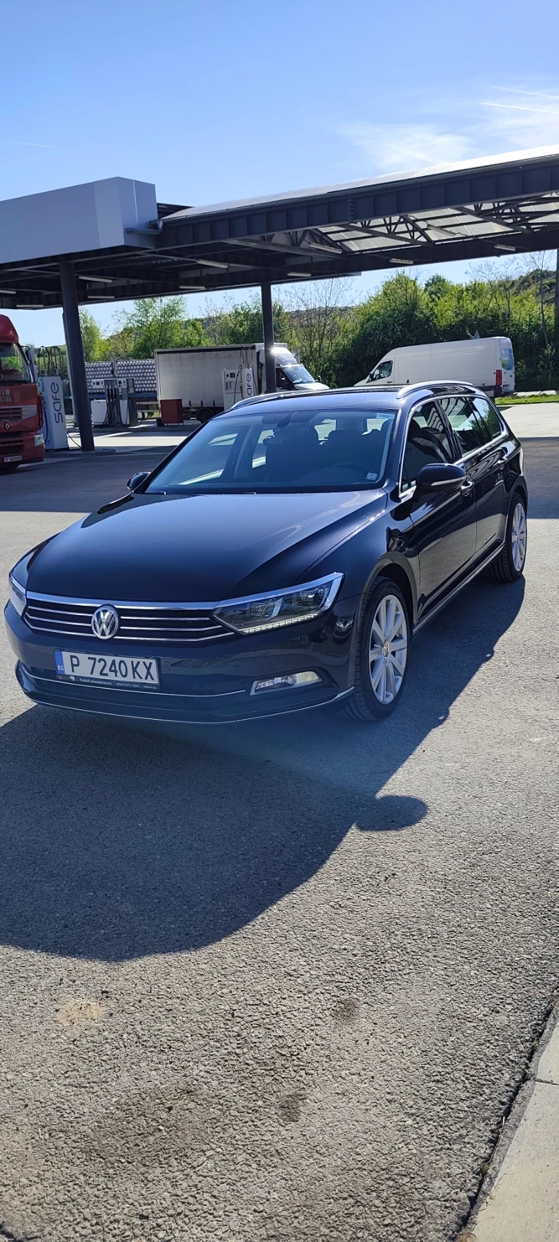 VW Passat 2.0 tdi 6 dsg  high line, снимка 14 - Автомобили и джипове - 54235107