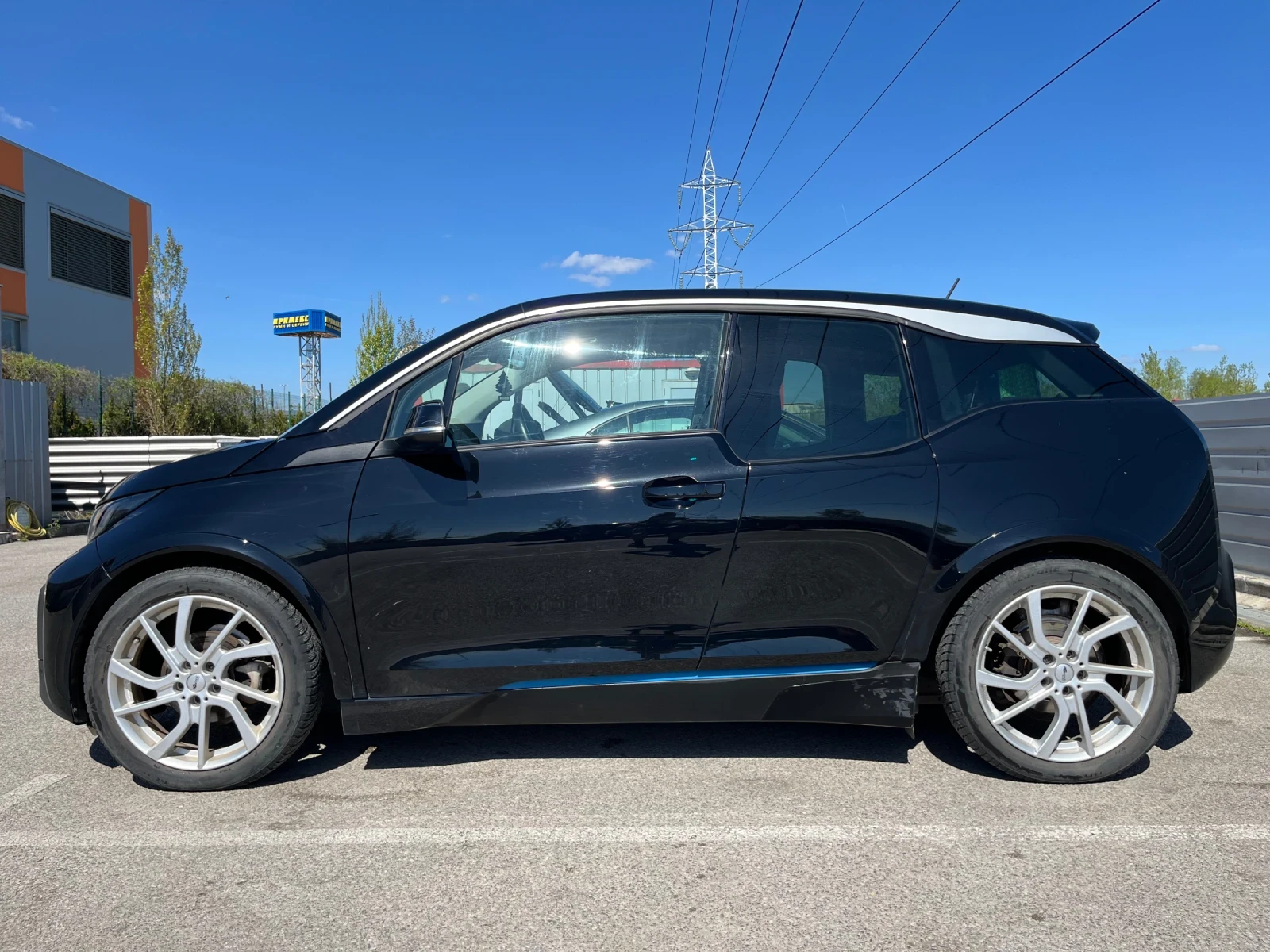 BMW i3 120Ah* 42, 2kw* Термопомпа* , снимка 4 - Автомобили и джипове - 54317004