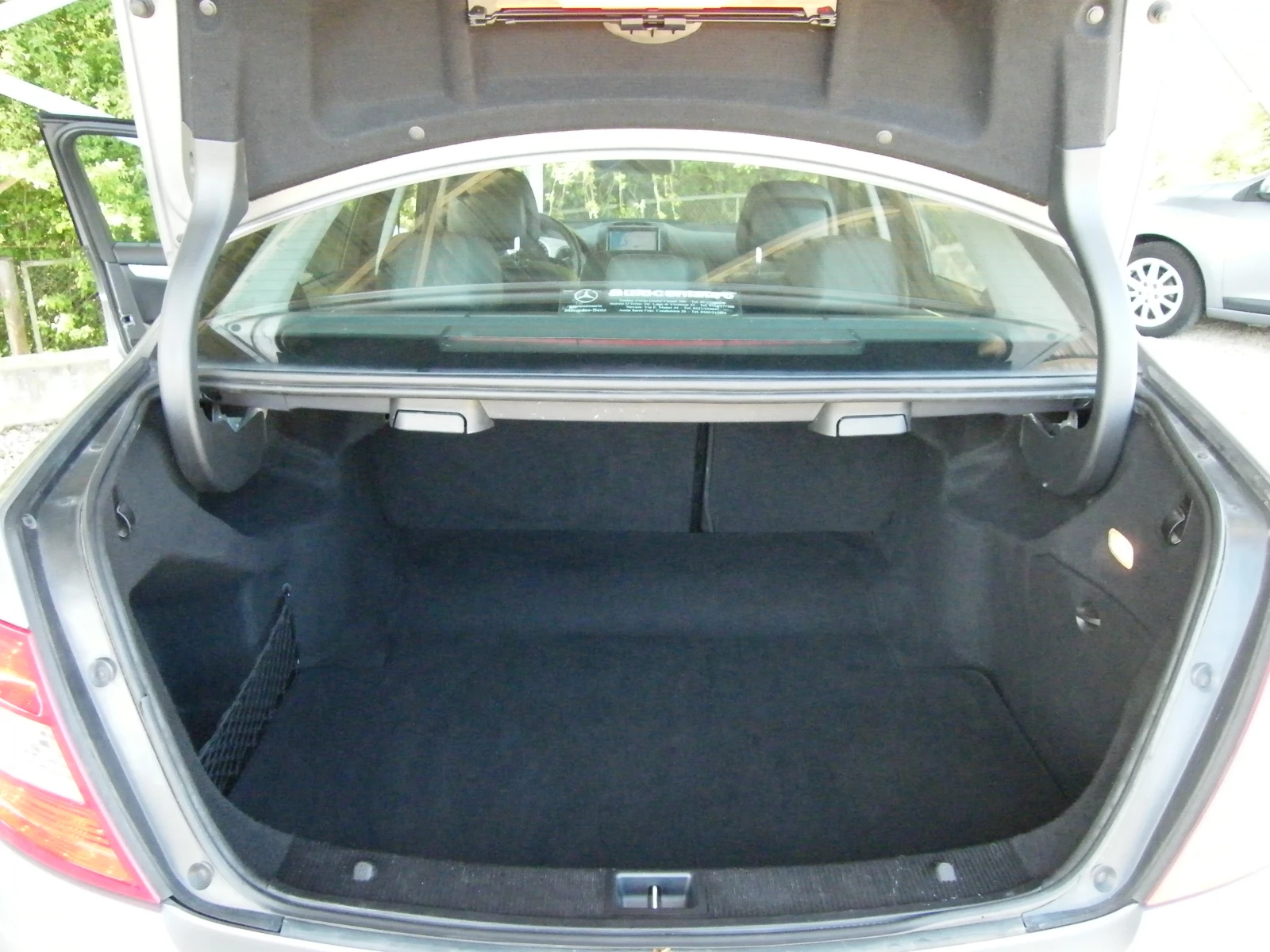 Mercedes-Benz C 320 CDI 4Matic, снимка 13 - Автомобили и джипове - 54354801