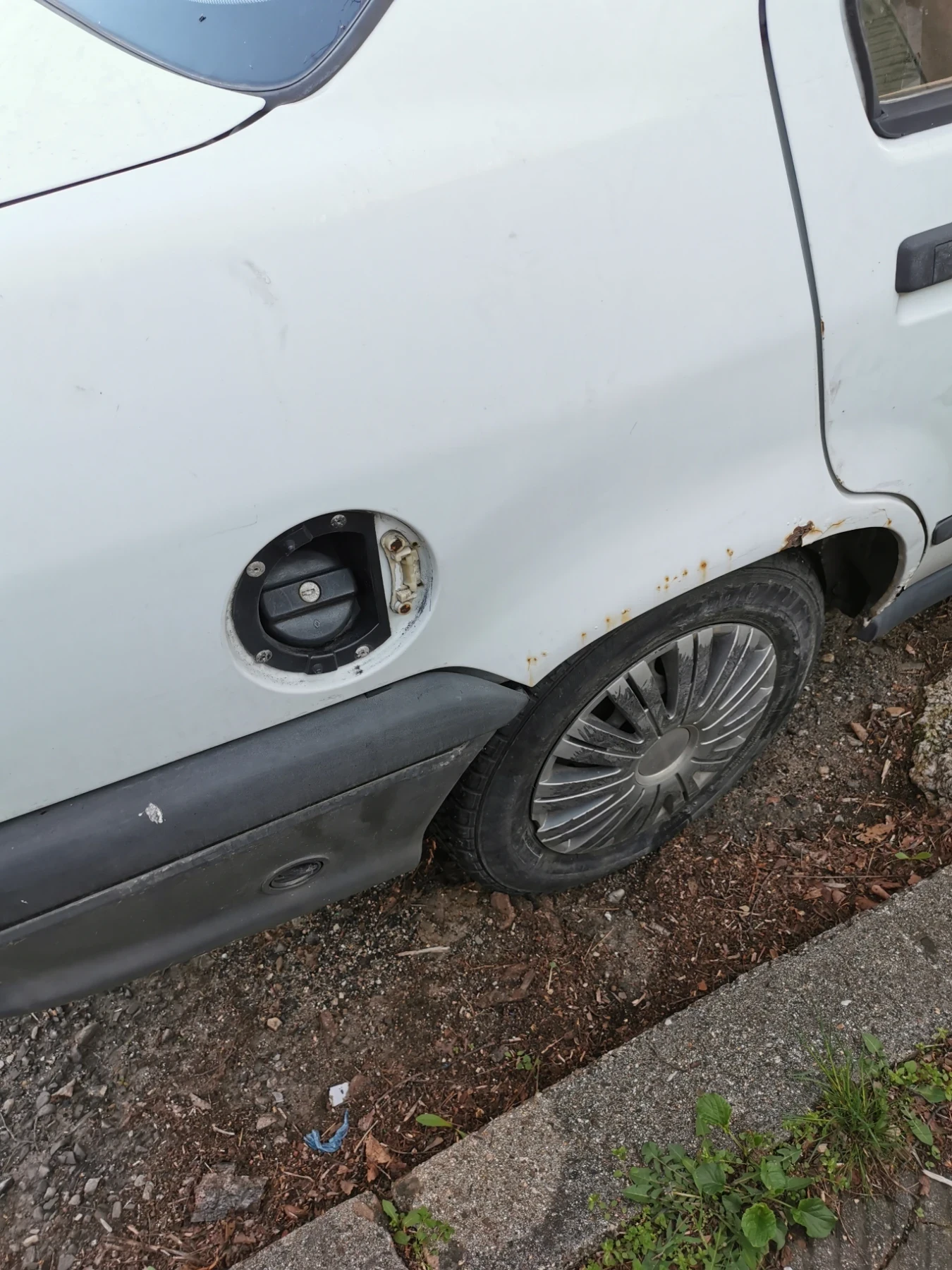 Renault 19, снимка 6 - Автомобили и джипове - 54394522