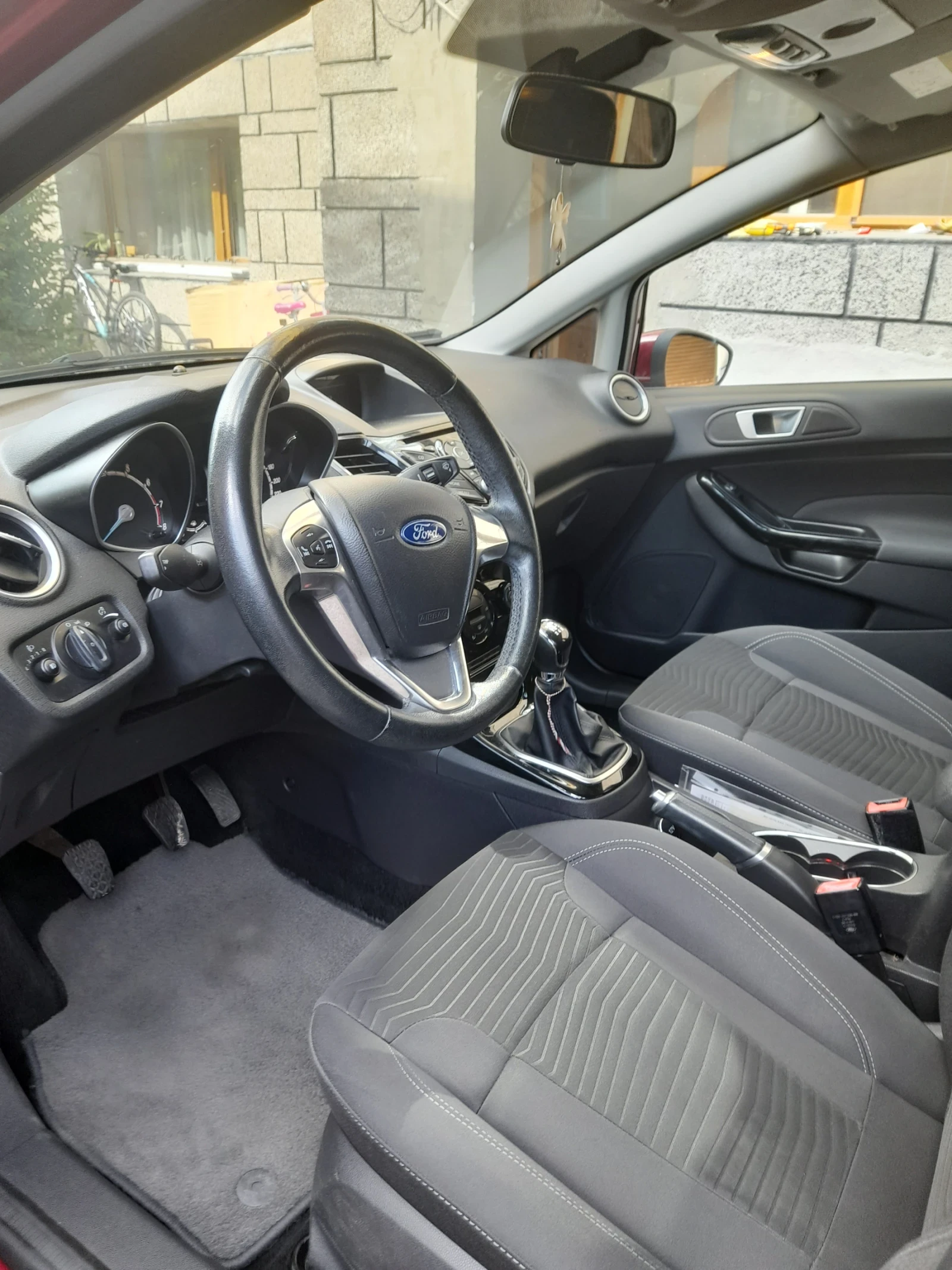 Ford Fiesta TITANIOM-МотоПфооае 2016, снимка 7 - Автомобили и джипове - 54863102