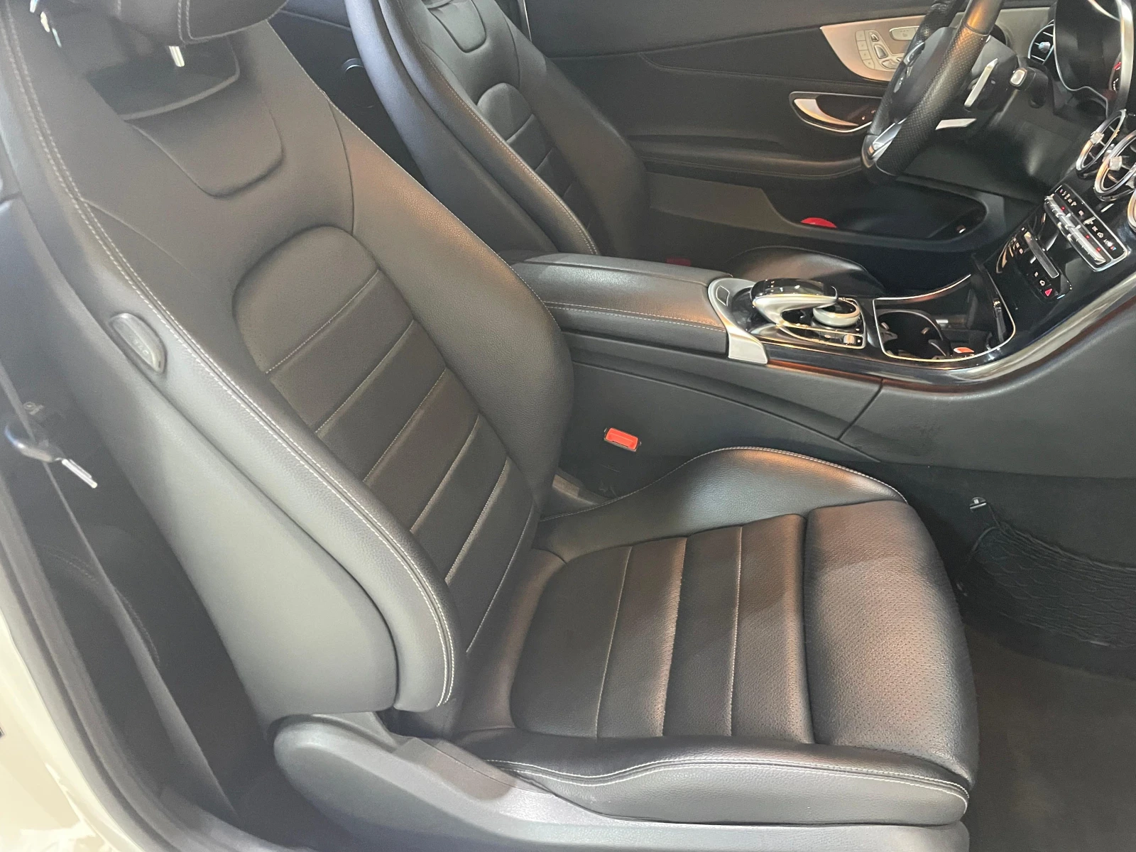 Mercedes-Benz C 220 d ! Coupe ! AMG Line ! , снимка 8 - Автомобили и джипове - 54944980