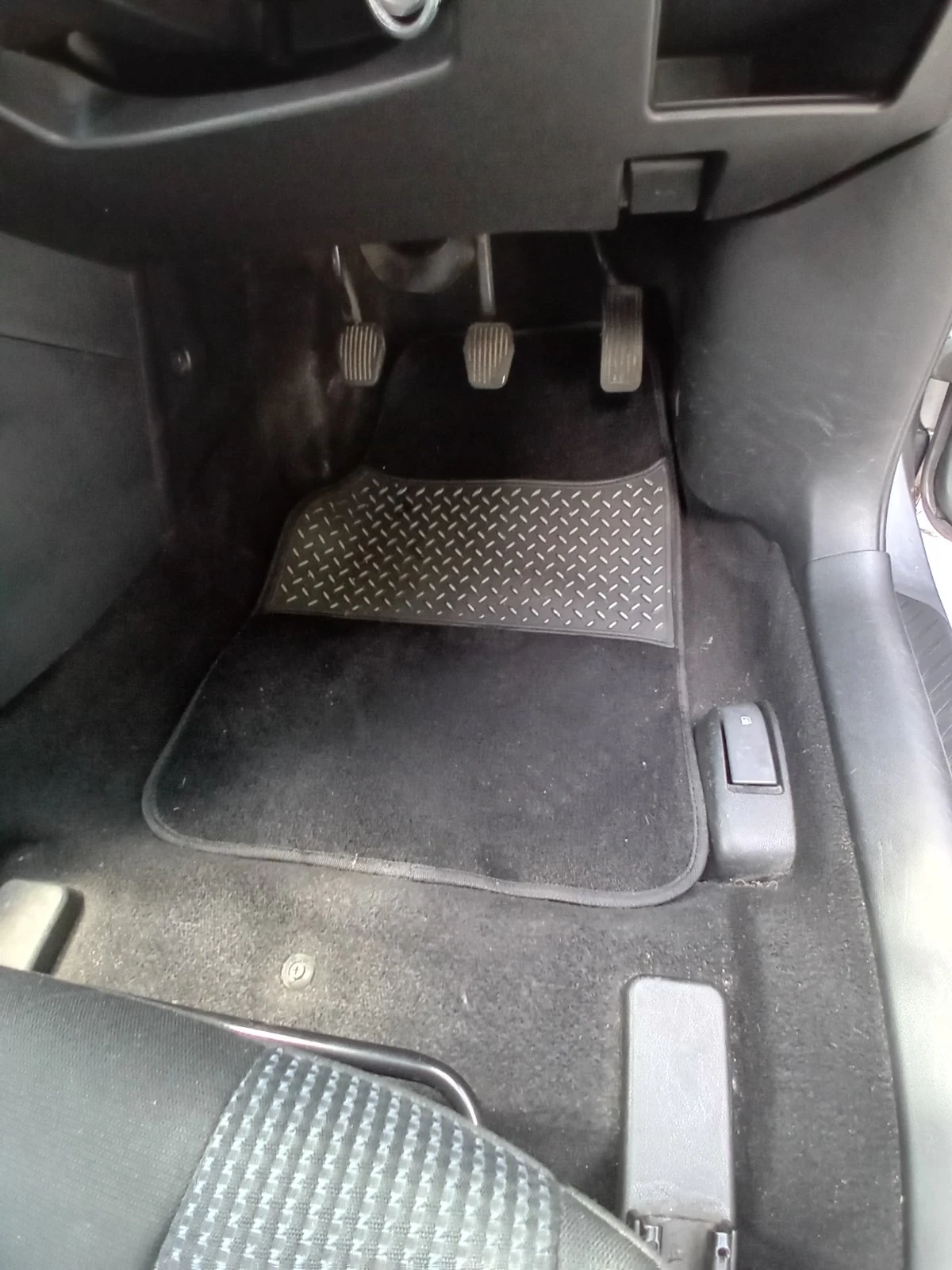 Mazda 3 | Mobile.bg � ����������� 11