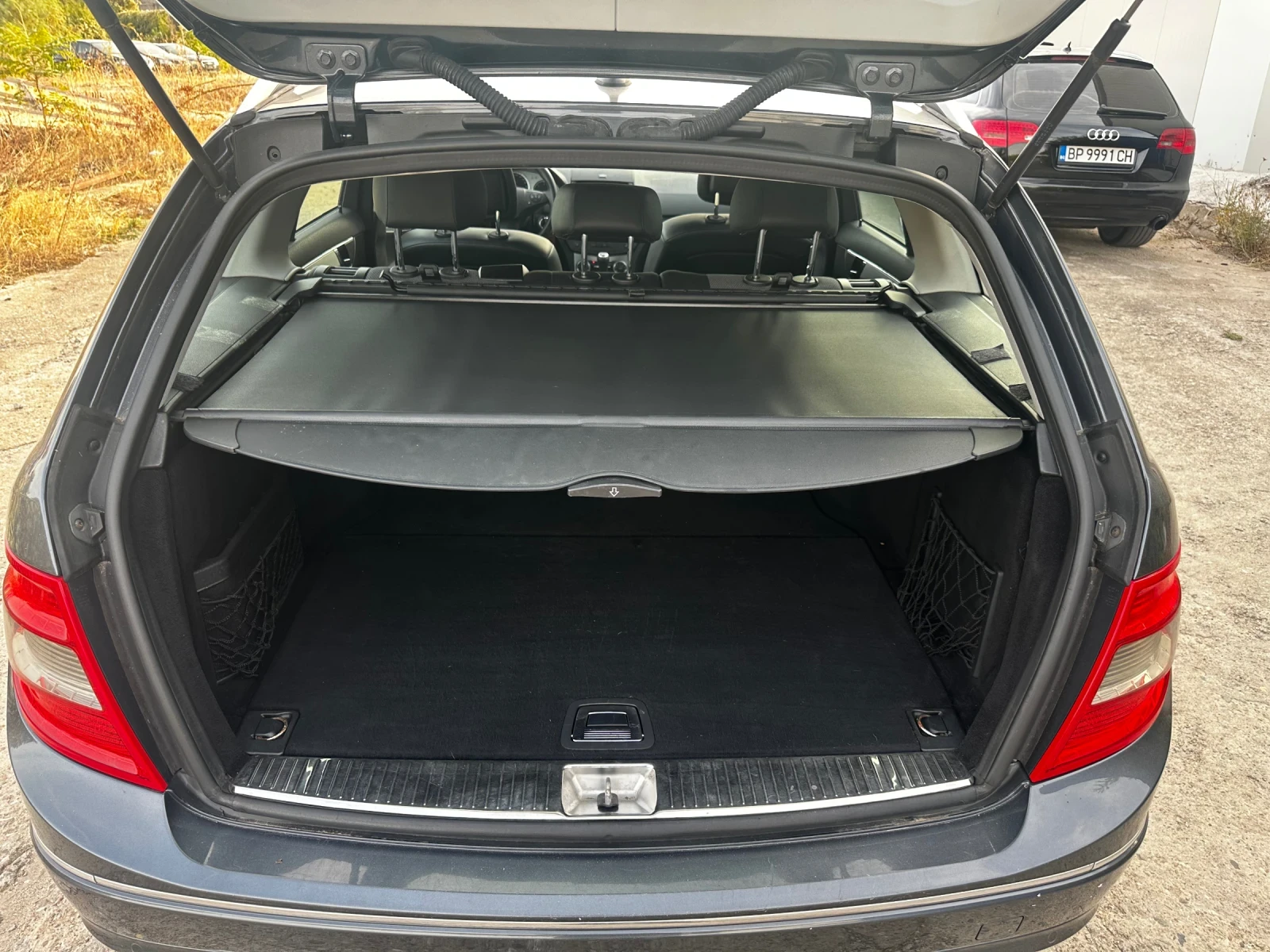 Mercedes-Benz C 220, снимка 14 - Автомобили и джипове - 56664767