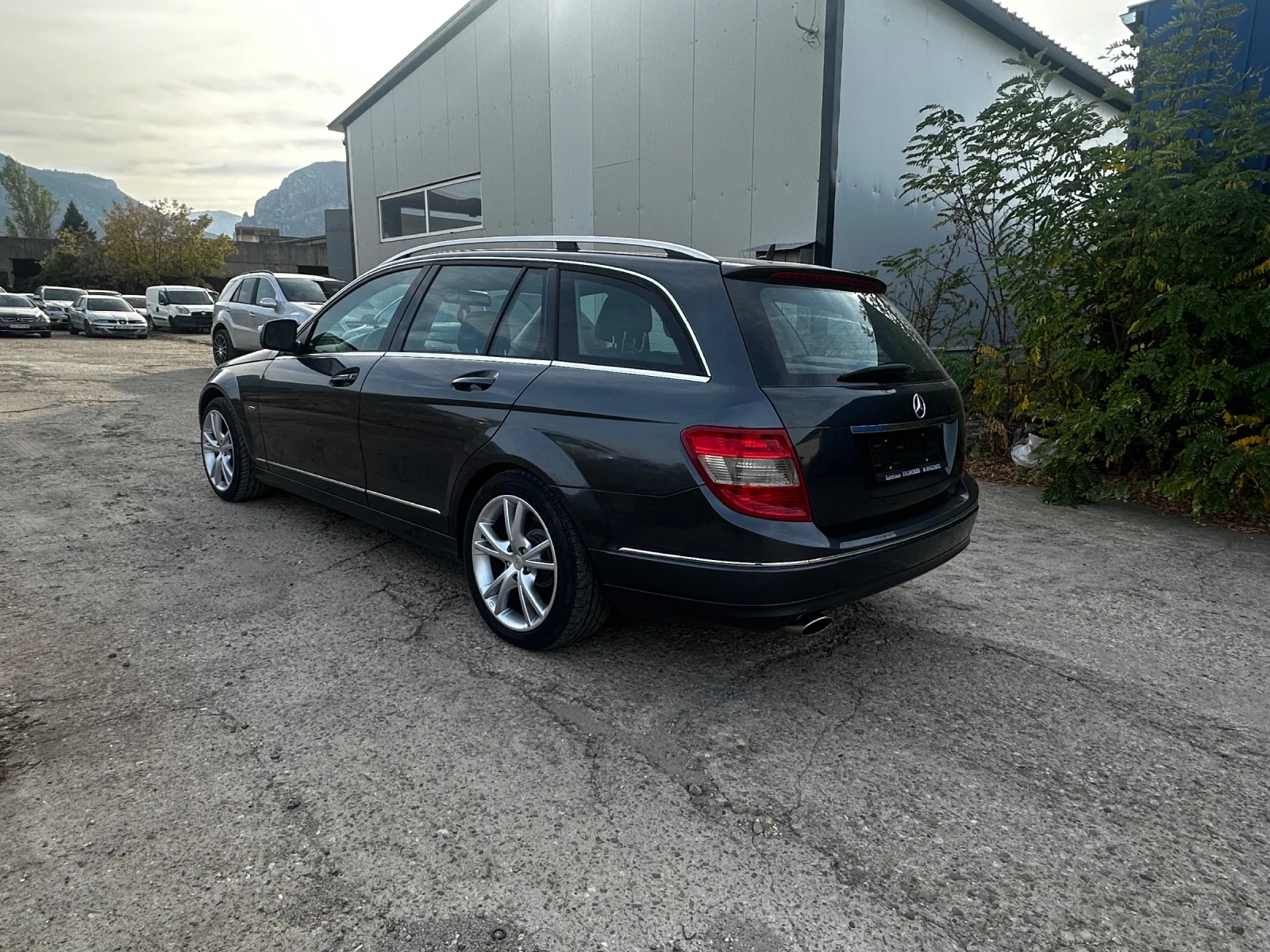 Mercedes-Benz C 220, снимка 7 - Автомобили и джипове - 56664767