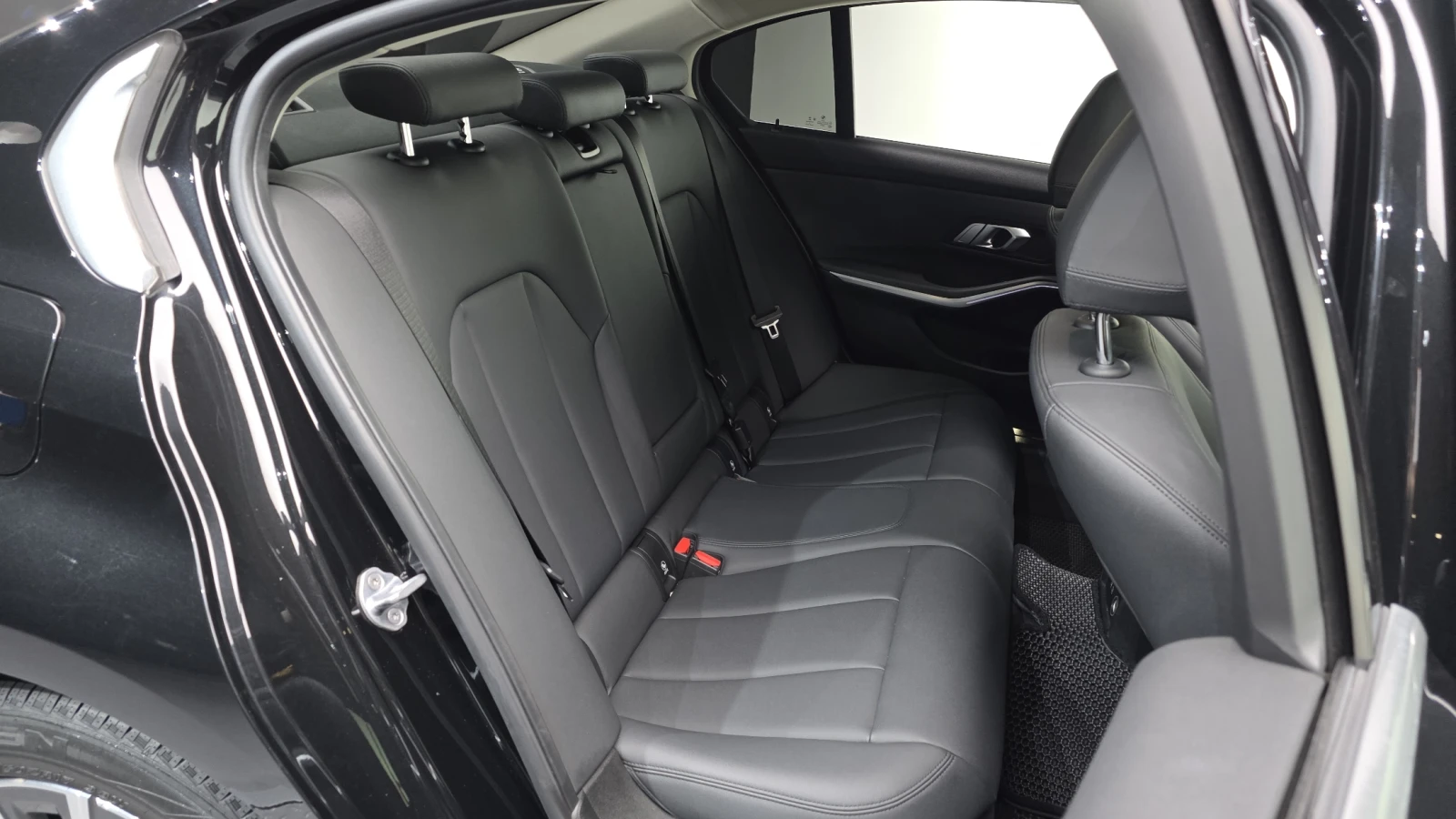 BMW 320 d G20 | 190 HP | LED | LIVE COCKPIT | NAVI |  | Mobile.bg � ����������� 16
