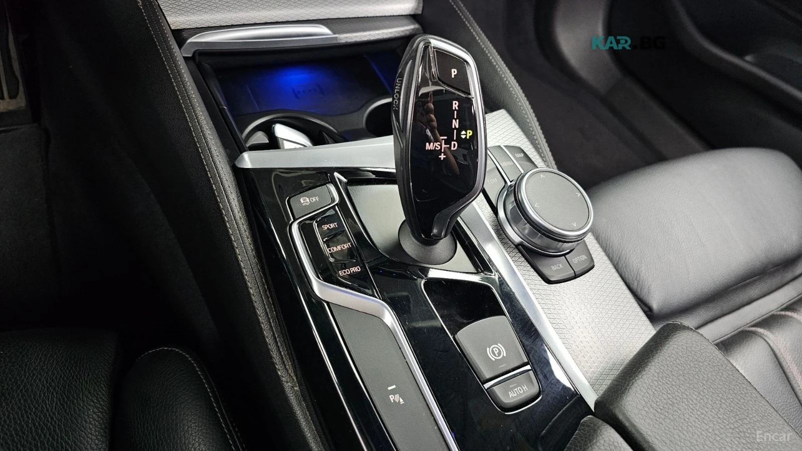 BMW 530 xDrive M Sport* HUD* КОЖА* НАВИ* ПАНО, снимка 7 - Автомобили и джипове - 55845811