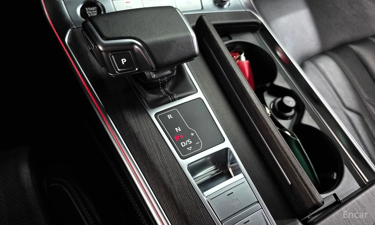 Audi A7 55TFSI* MATRIX* S* LINE* ОБДУХВАНЕ* ДИСТРОНИК* , снимка 10 - Автомобили и джипове - 56309184
