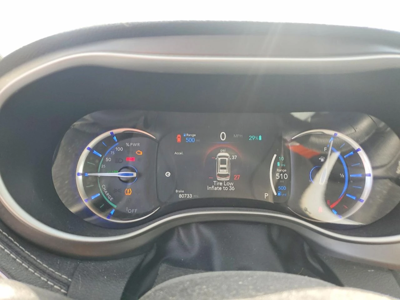 Chrysler Pacifica 3.6l Hybrid Touring L, снимка 9 - Автомобили и джипове - 56664278