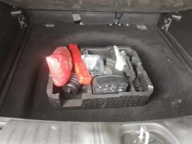 Jeep Compass 1.3i, снимка 10