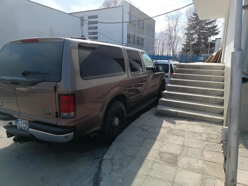 Ford Excursion, снимка 1 - Автомобили и джипове - 47172397