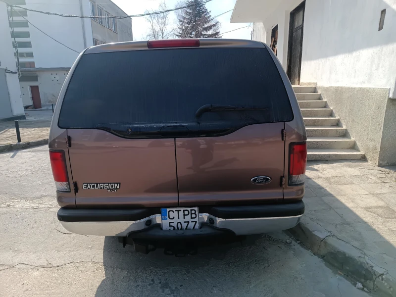 Ford Excursion, снимка 2 - Автомобили и джипове - 47172397