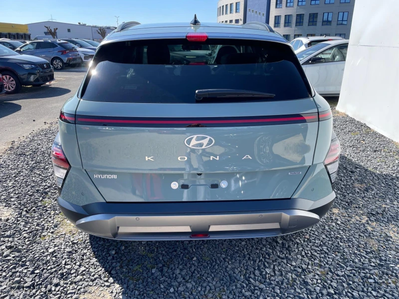 Hyundai Kona NEW!PREMIUM PLUS;NAVI;1.8 ALU, снимка 4 - Автомобили и джипове - 51902621