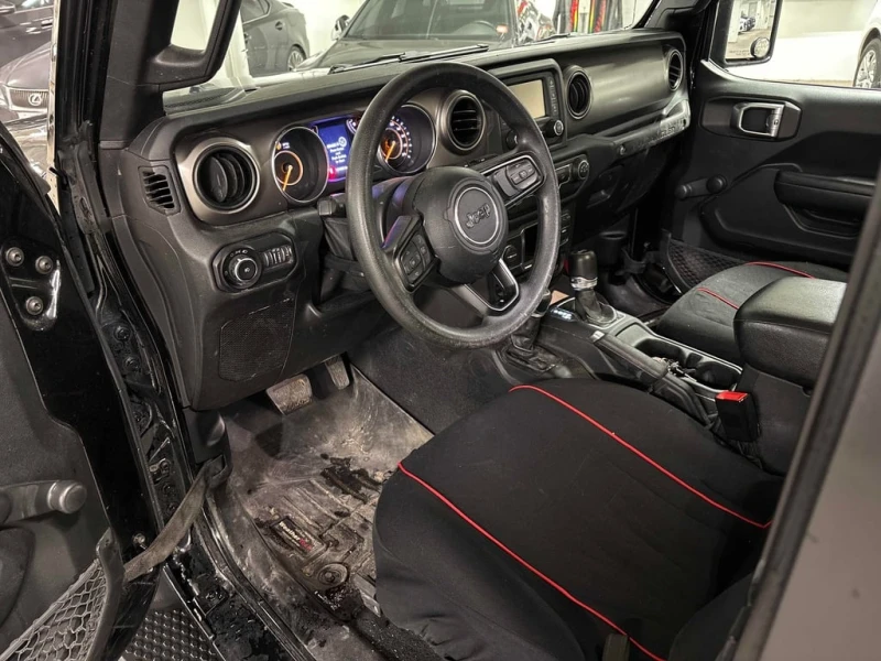 Jeep Wrangler * Sport * CARFAX * БЕЗ ПЪРВОНАЧАЛНА ВНОСКА, снимка 5 - Автомобили и джипове - 52645465