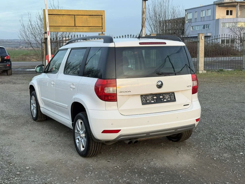 Skoda Yeti 1, 6tdi, снимка 4 - Автомобили и джипове - 52840328