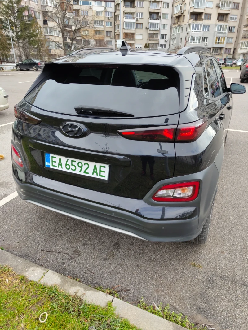 Hyundai Kona 64KWh/Blue link/3 ФАЗНА/SOH100%/Термопомпа/HEADUP, снимка 6 - Автомобили и джипове - 53532366