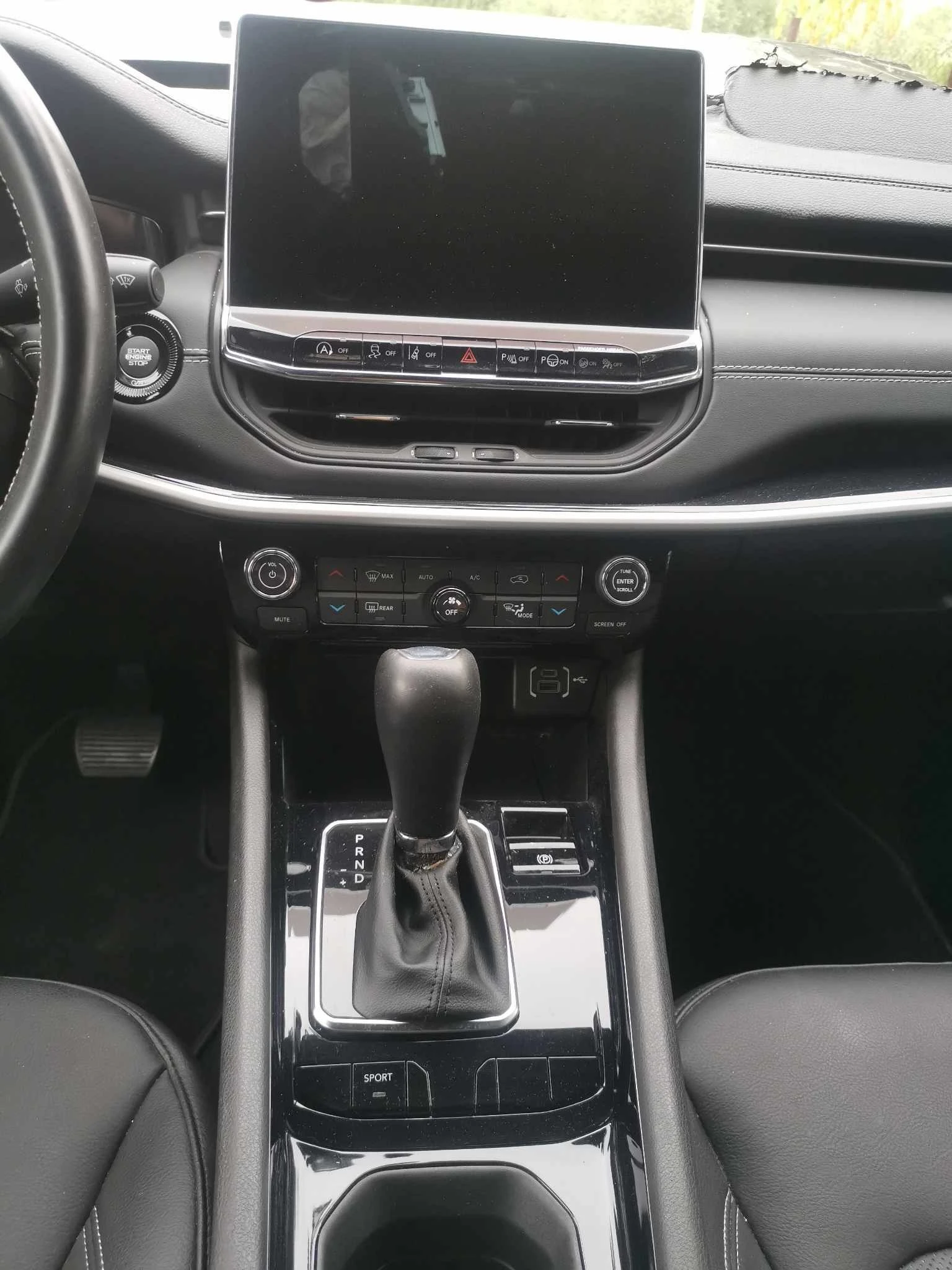 Jeep Compass 1.3i | Mobile.bg — изображение 15