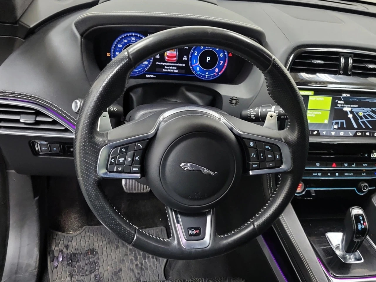 Jaguar F-PACE * CARFAX * ЦЕНА ДО БГ! - изображение 9