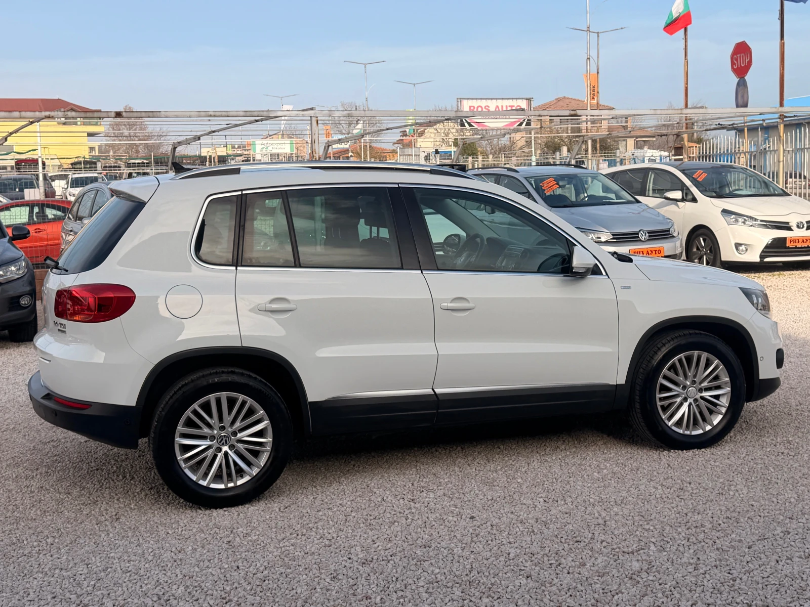 VW Tiguan 2.0TDI* NAVI* PANORAMA* 140ks* MULTI * FACE* 6sk - изображение 4