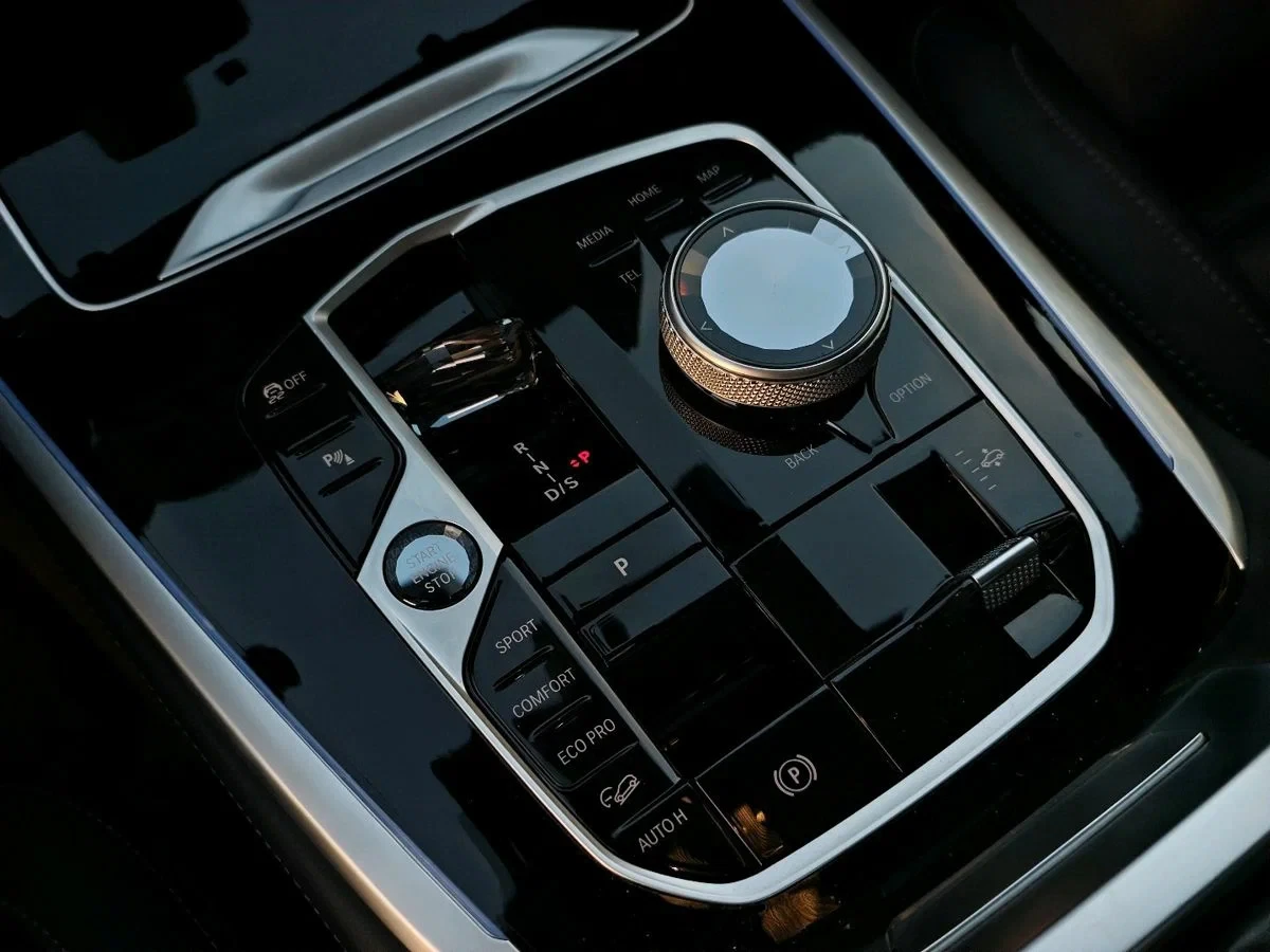 BMW X7 40d xDrive M-Sport Pro 6+ 1 - изображение 9