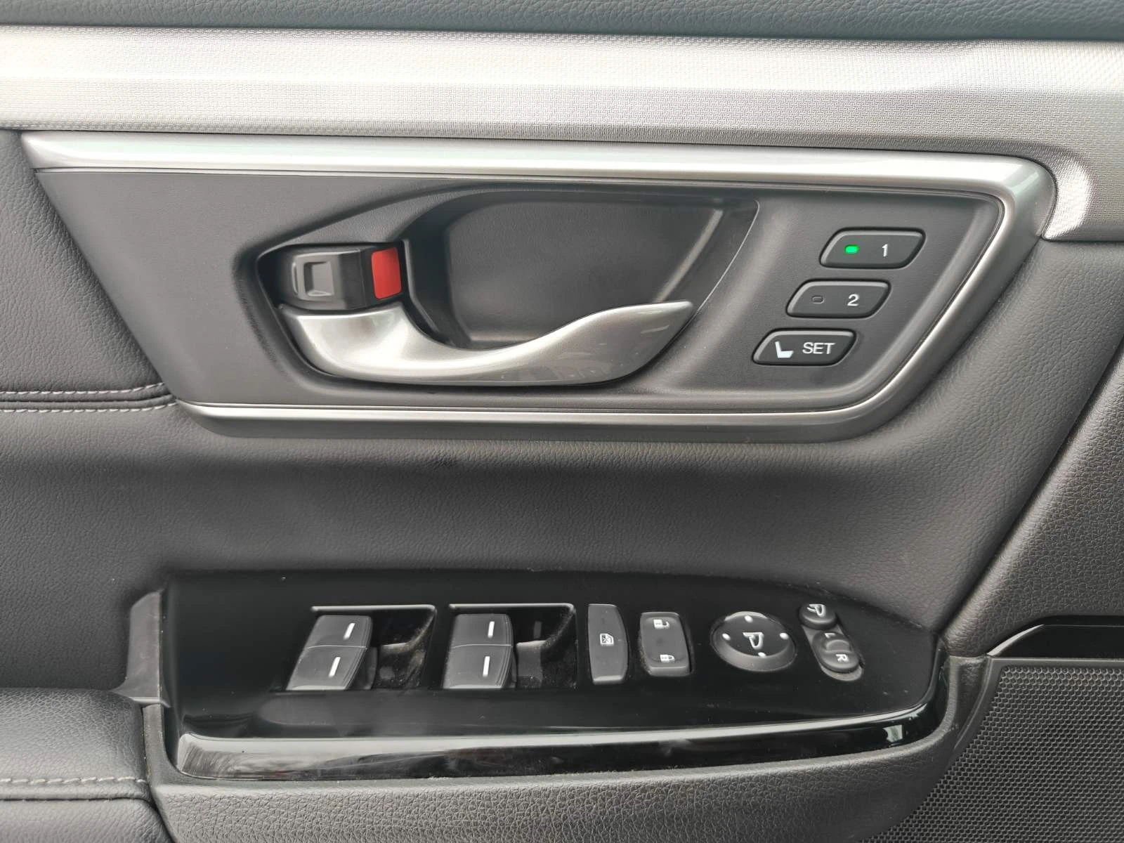 Honda Cr-v E-HEV Prestige AWD  - изображение 10