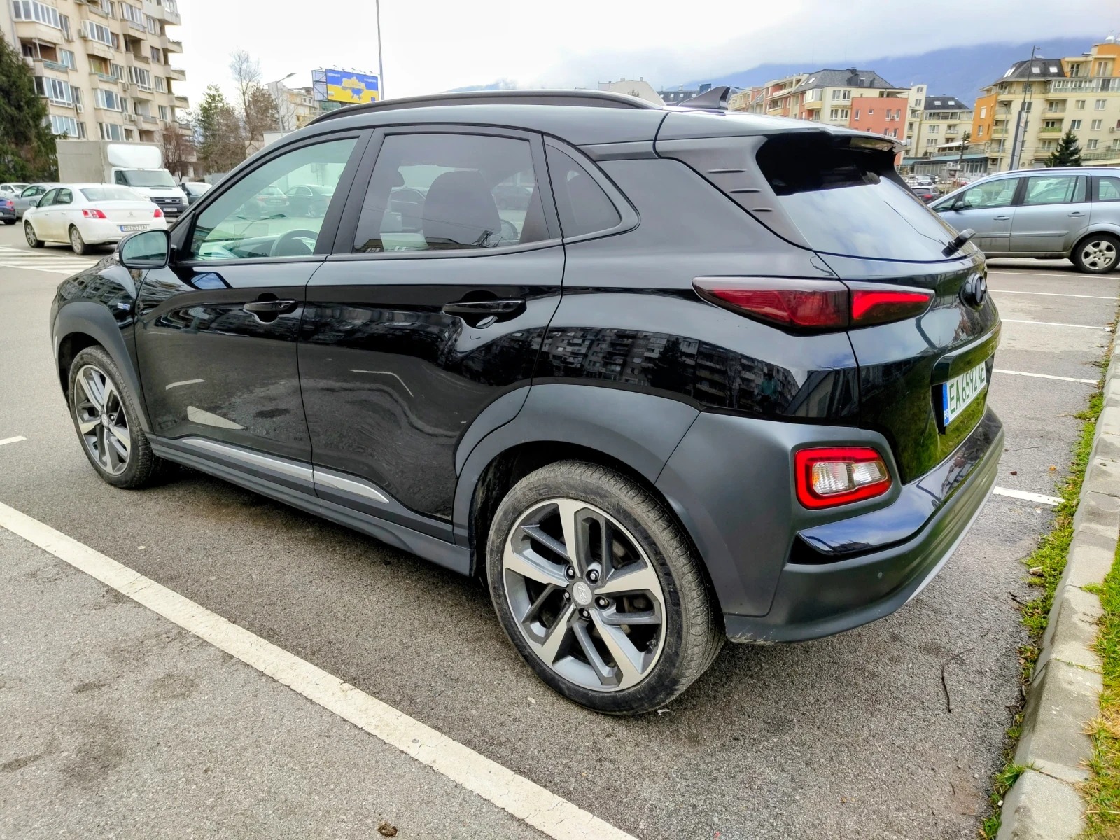 Hyundai Kona 64KWh/Blue link/3 ФАЗНА/SOH100%/Термопомпа/HEADUP - изображение 4