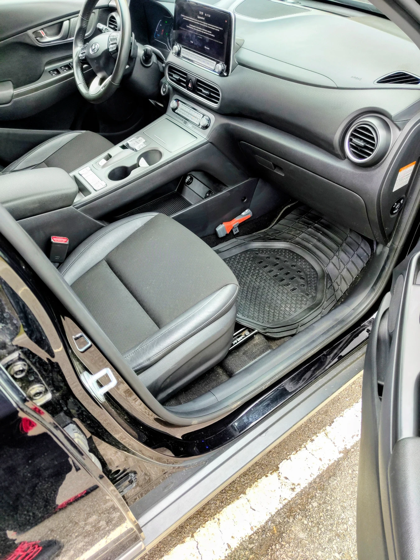 Hyundai Kona 64KWh/Blue link/3 ФАЗНА/SOH100%/Термопомпа/HEADUP - изображение 7