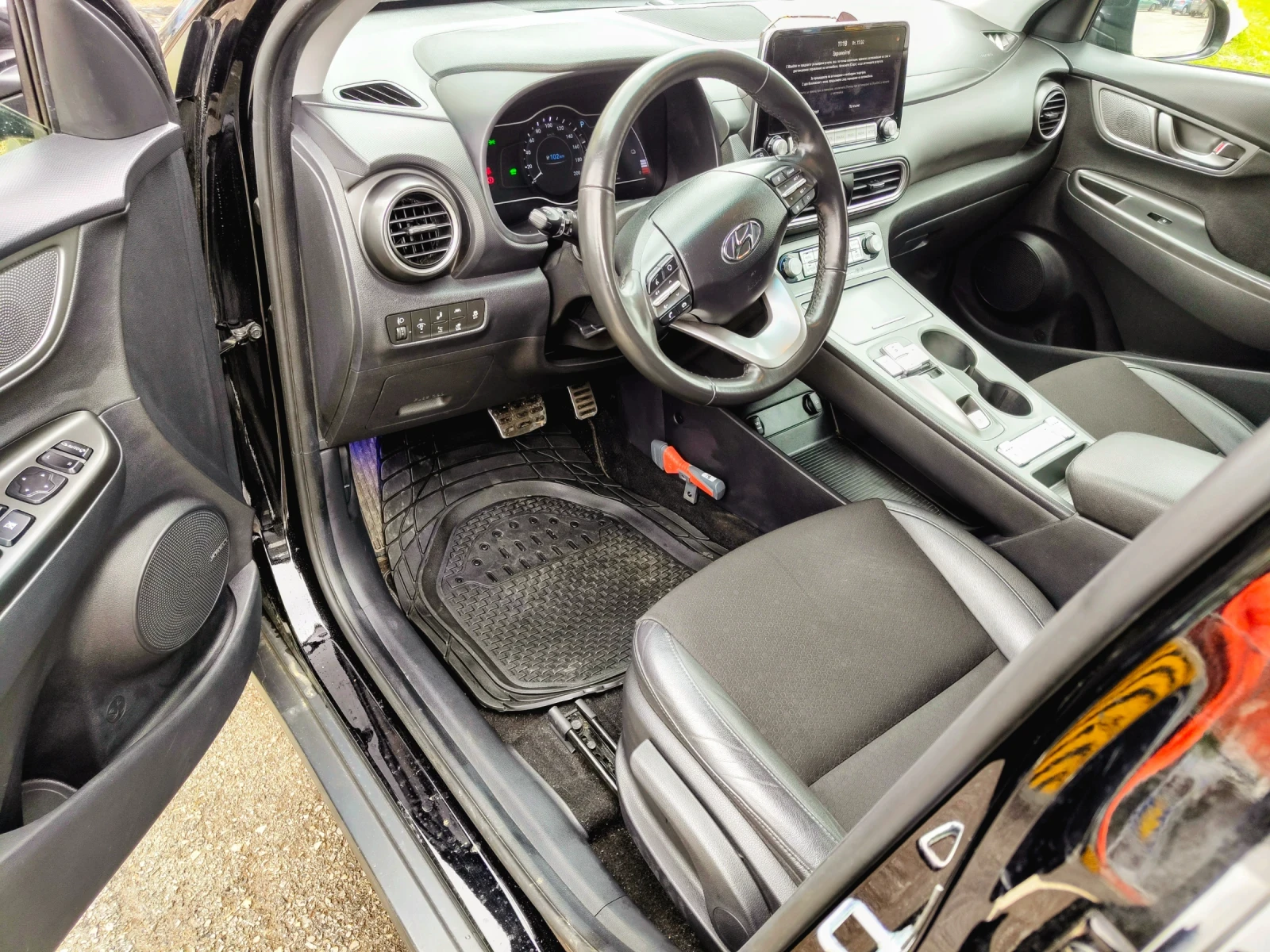 Hyundai Kona 64KWh/Blue link/3 ФАЗНА/SOH100%/Термопомпа/HEADUP - изображение 8