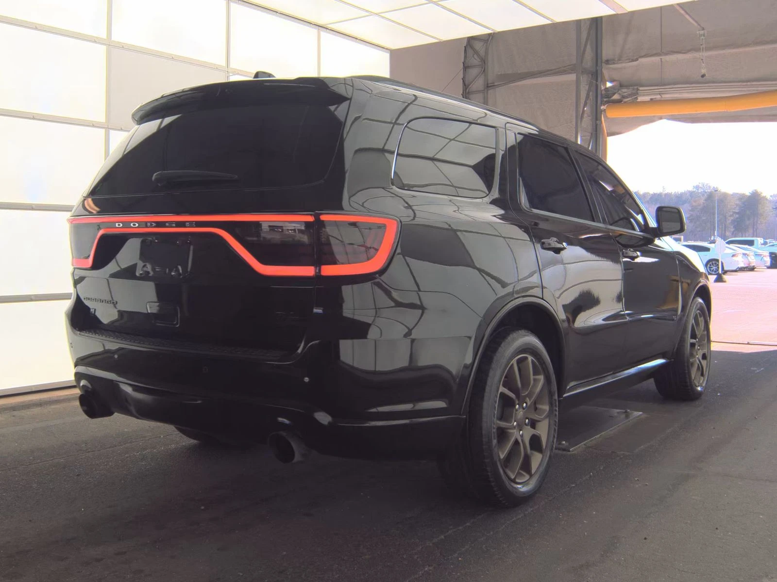 Dodge Durango R/T* 5.7* V8* 8ZF* ПОДГРЕВ* КАМЕРА* КЕЙЛЕС* LANE* , снимка 2 - Автомобили и джипове - 53734666