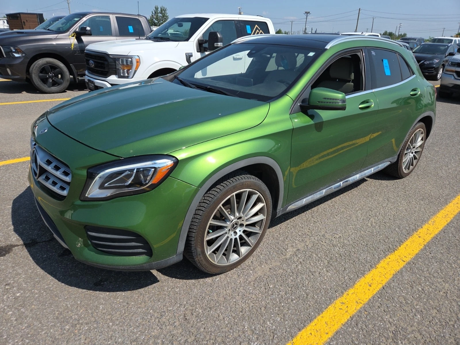 Mercedes-Benz GLA 250 CARFAX/ФИНАНСИРАНЕ, снимка 2 - Автомобили и джипове - 55995556