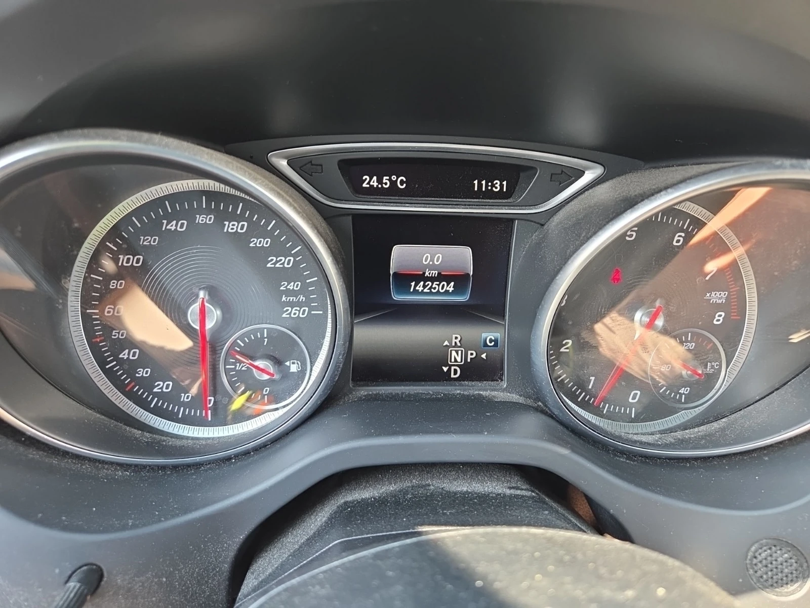 Mercedes-Benz GLA 250 CARFAX/ФИНАНСИРАНЕ, снимка 9 - Автомобили и джипове - 55995556