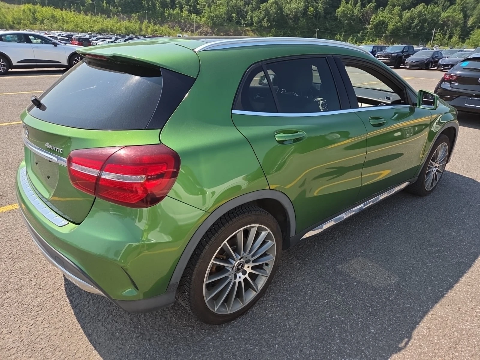 Mercedes-Benz GLA 250 CARFAX/ФИНАНСИРАНЕ, снимка 3 - Автомобили и джипове - 55995556