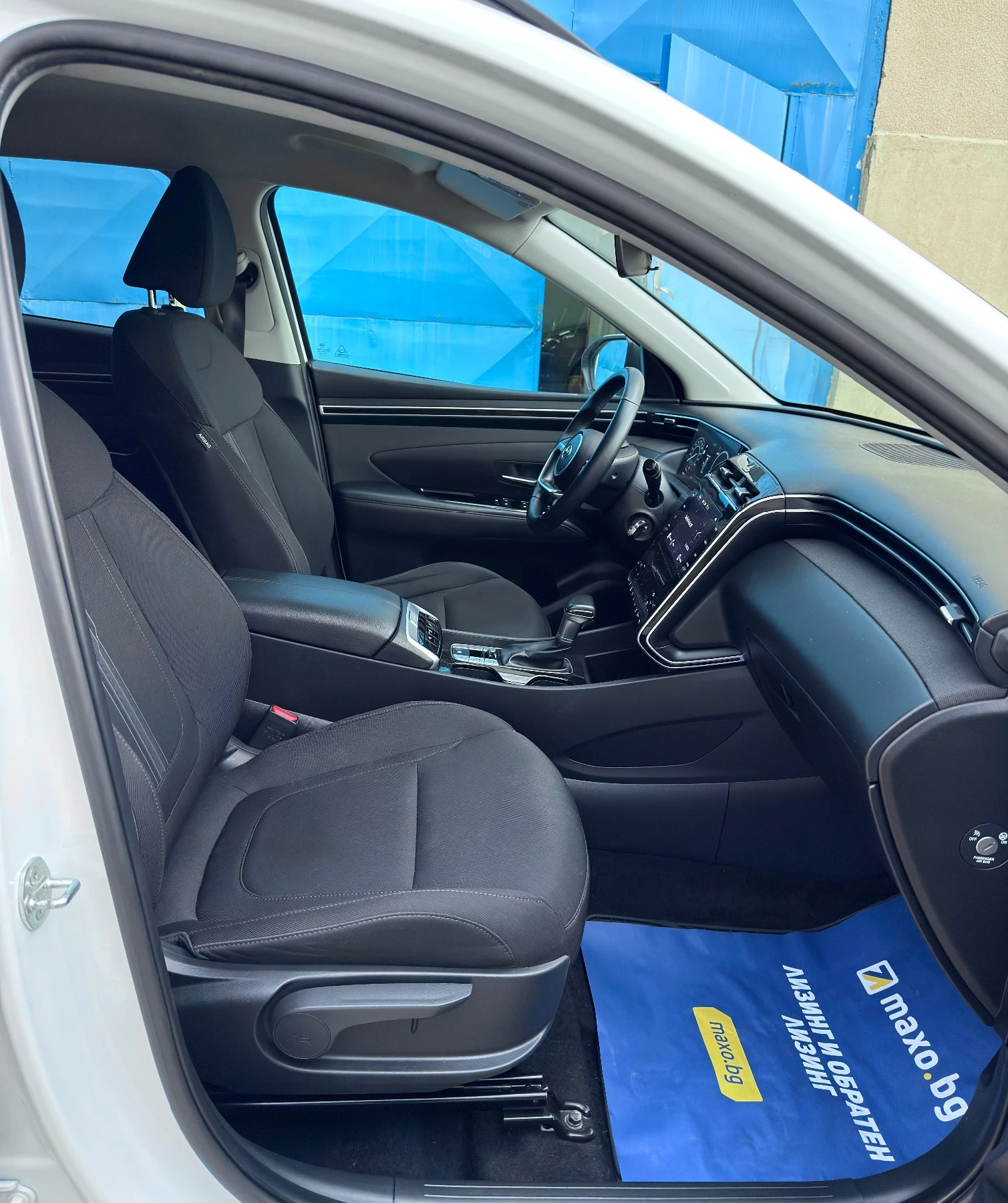 Hyundai Tucson CRDi 4x4 Автоматик 2021г., снимка 8 - Автомобили и джипове - 56086519