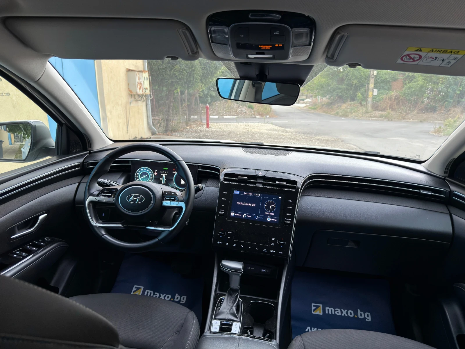 Hyundai Tucson CRDi 4x4 Автоматик 2021г., снимка 11 - Автомобили и джипове - 56086519