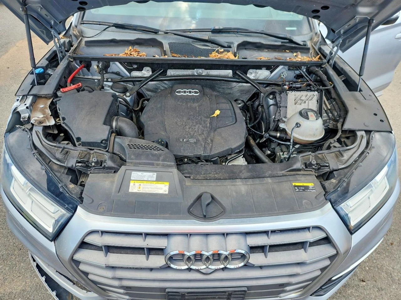 Audi Q5 2.0l Prestige, снимка 12 - Автомобили и джипове - 56349393