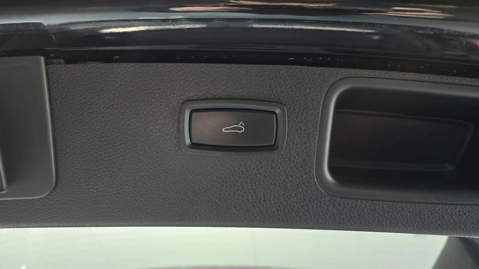 Porsche Macan, снимка 17 - Автомобили и джипове - 56689694