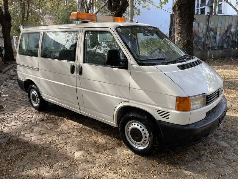 VW T4 2.5TDi, снимка 8 - Бусове и автобуси - 47673489