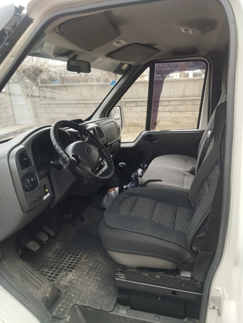 Ford Transit, снимка 12 - Бусове и автобуси - 49000543