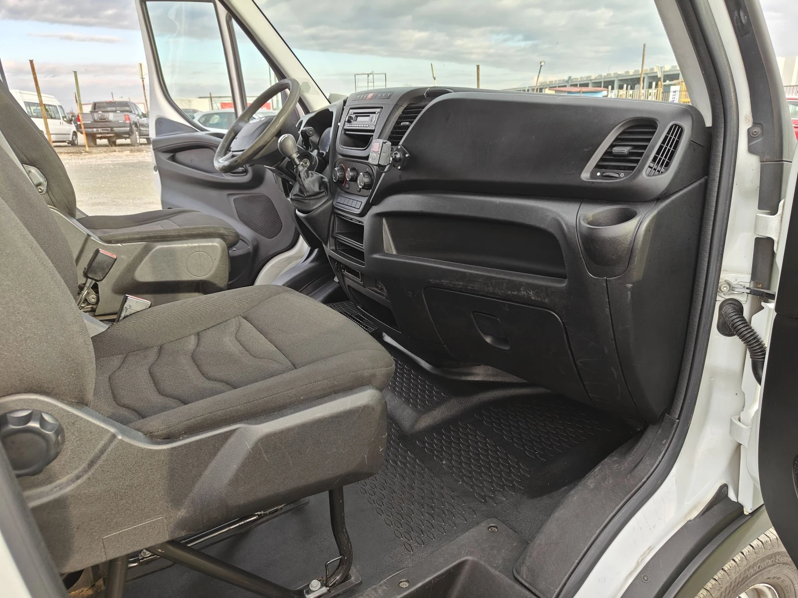 Iveco Daily 35S13 Carrier Pulsor 500 - изображение 10