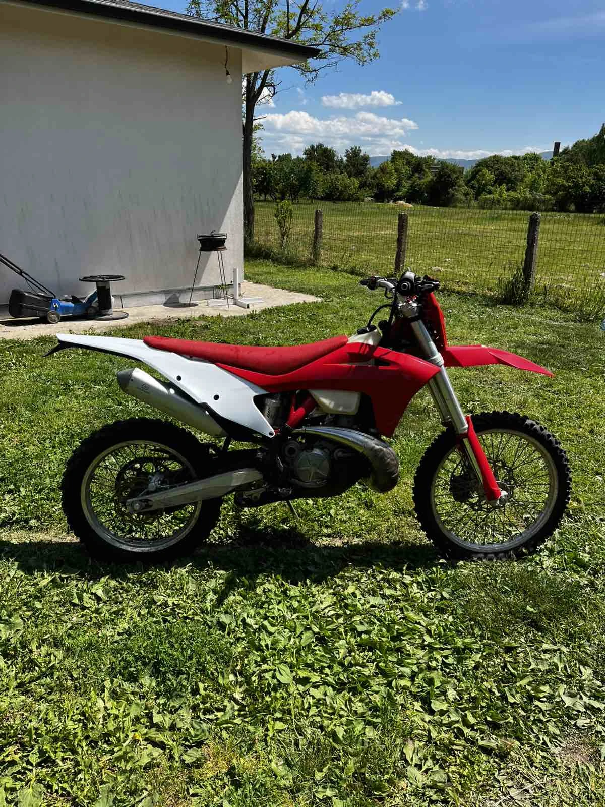 GASGAS EC 300 - изображение 2