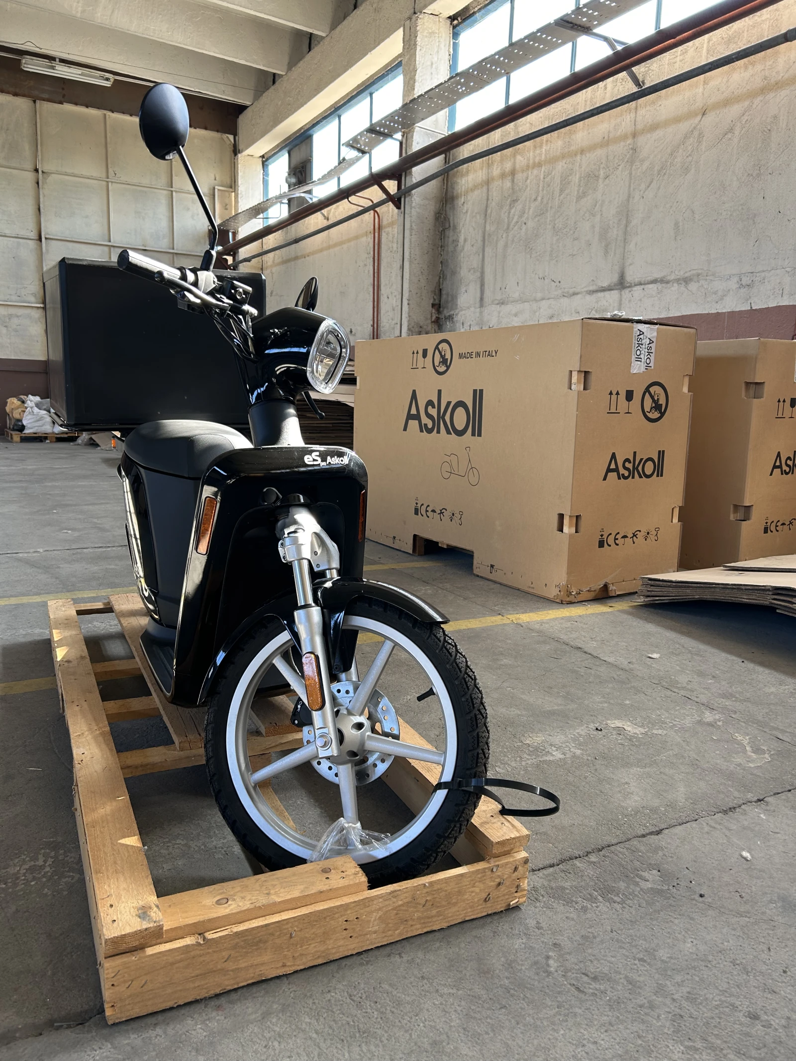 Askoll e-Scooter esPro - изображение 3