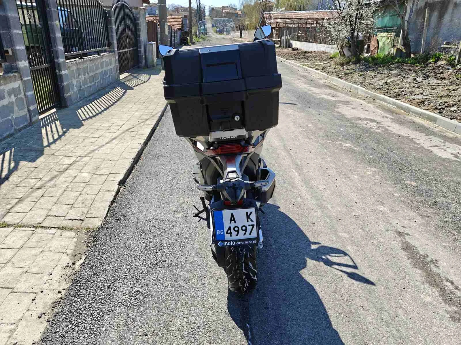 Honda X-ADV 750, снимка 8 - Мотоциклети и мототехника - 53978097