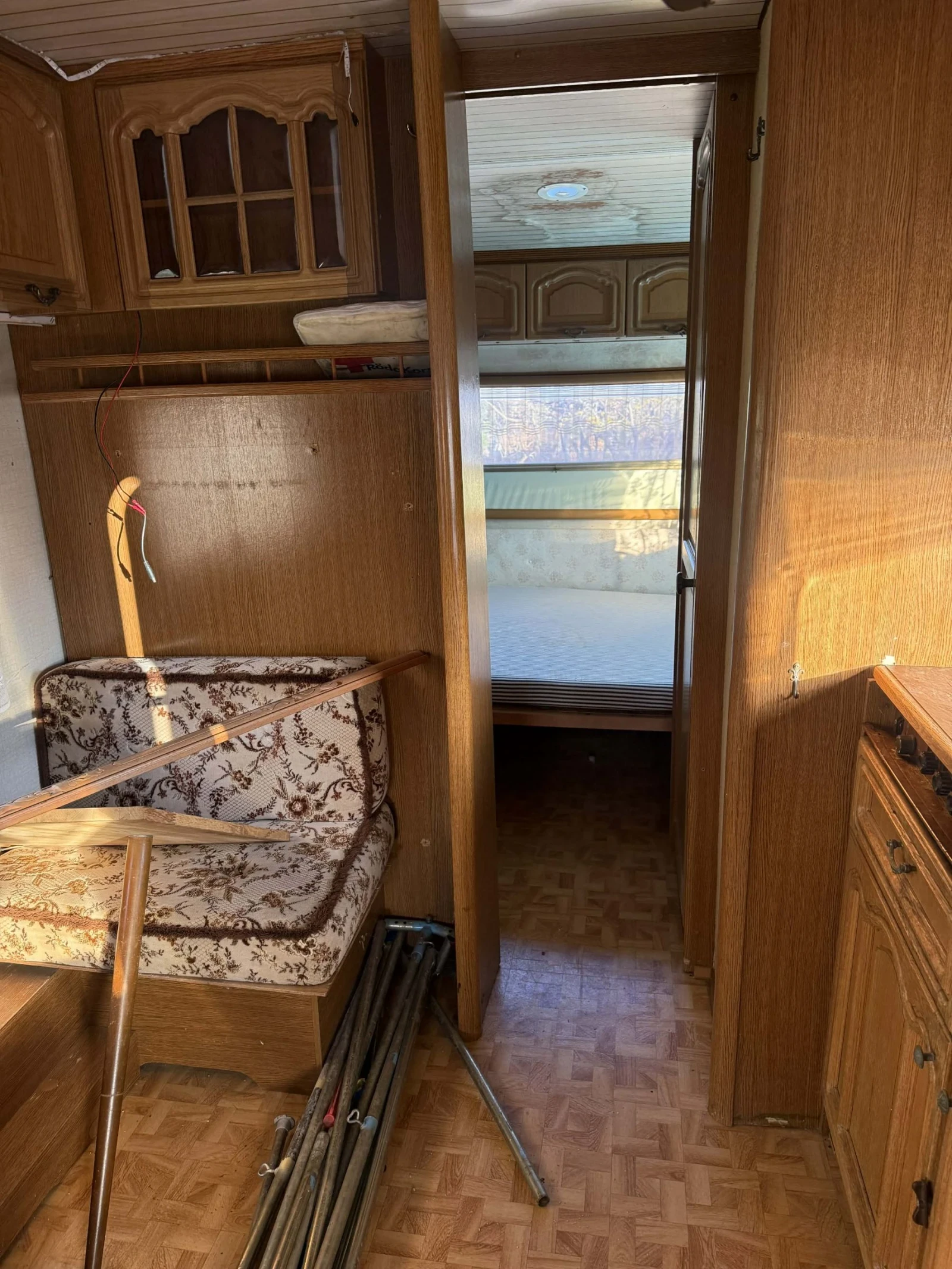 Каравана Hobby, снимка 10 - Каравани и кемпери - 54151407