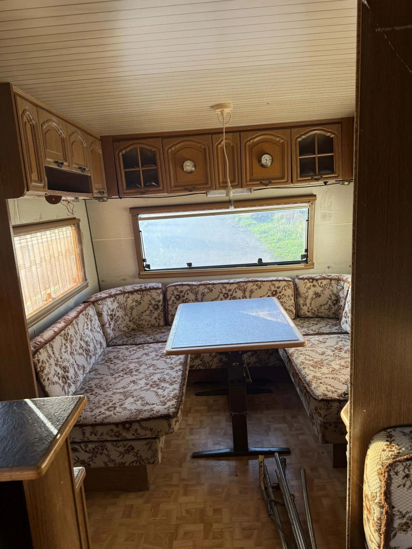 Каравана Hobby, снимка 15 - Каравани и кемпери - 54151407