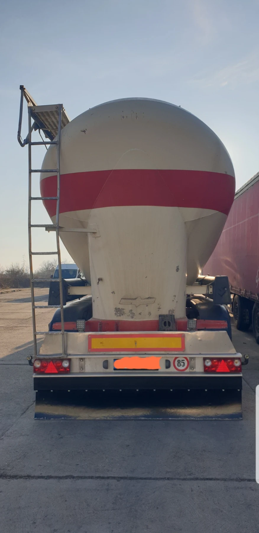 Полуремарке Spitzer, снимка 3 - Ремаркета - 56344756