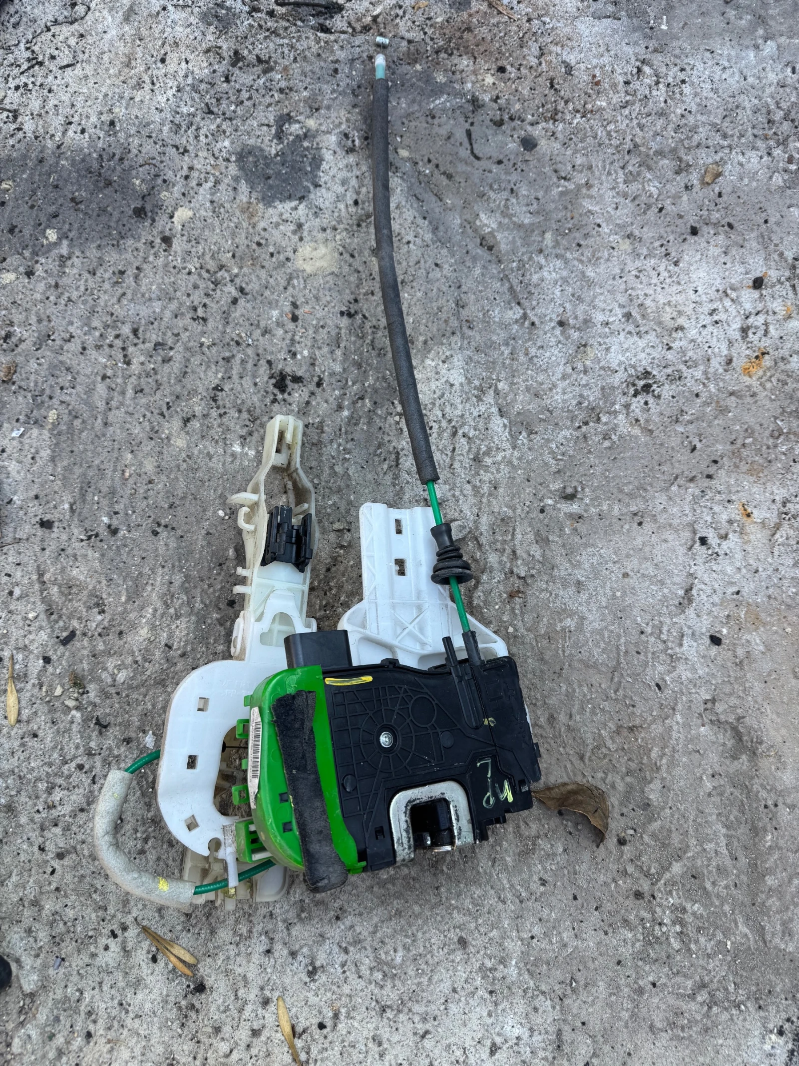 Hundai I40 2014      81310-3Z000 | Mobile.bg   2