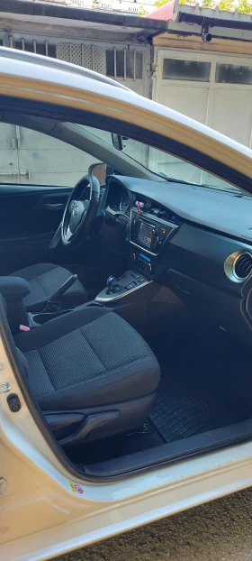 Toyota Auris 2015, снимка 9