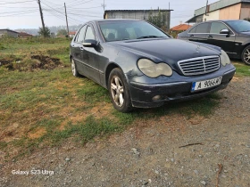     Mercedes-Benz C 200 2.0i